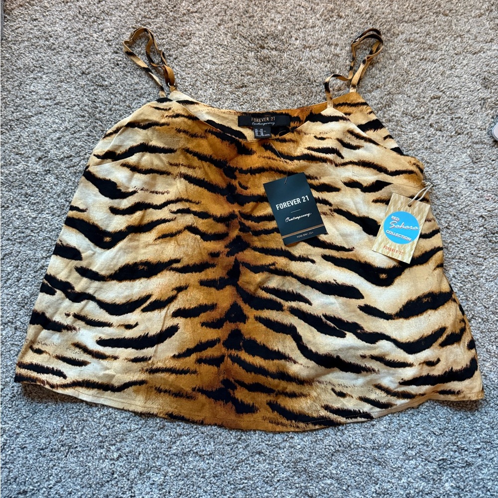 Forever 21 Tiger Print Satin Cami Top Women’s XS -NWT